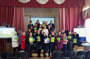 Сотрудники региональной Госавтоинспекции встретились с педагогами и родителями учащихся Дальнеконстантиновской школы
